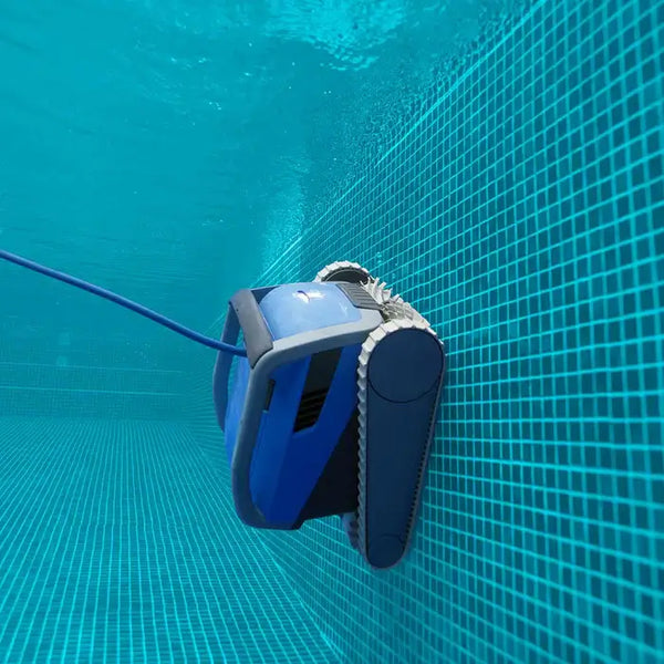 Dolphin M600 Robotic Pool Cleaner  Cleaning Pool Walls & Waterline Close Up H2ofun