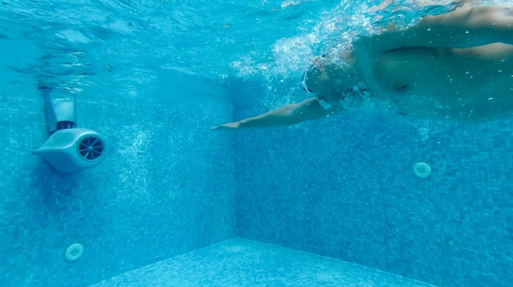 iGarden 12V Swim Jet M180 Swimming Pool Counter Current Wave 180 m3/h ...